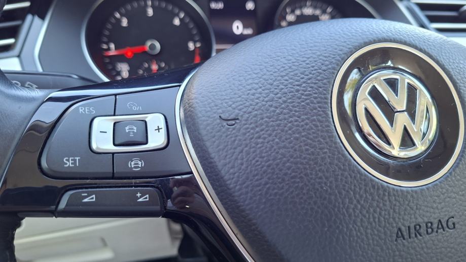Rabljeno vozilo VW Passat 2.0 TDI, Diesel, fotografija 17