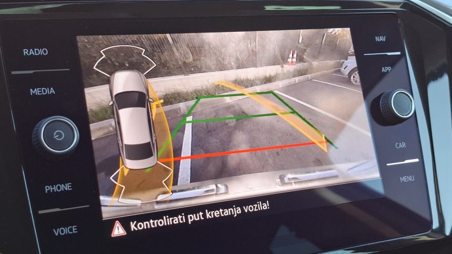 Rabljeno vozilo VW Passat 2.0 TDI DSG, Diesel, fotografija 9