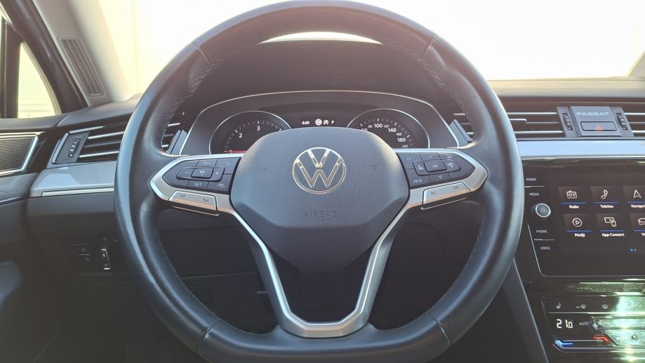 Rabljeno vozilo VW Passat 2.0 TDI DSG, Diesel, fotografija 16