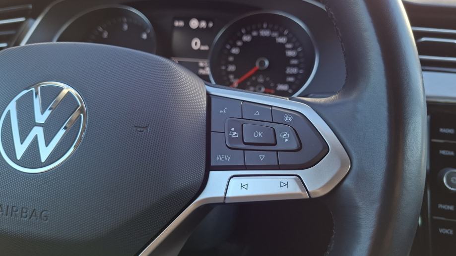 Rabljeno vozilo VW Passat 2.0 TDI DSG, Diesel, fotografija 18