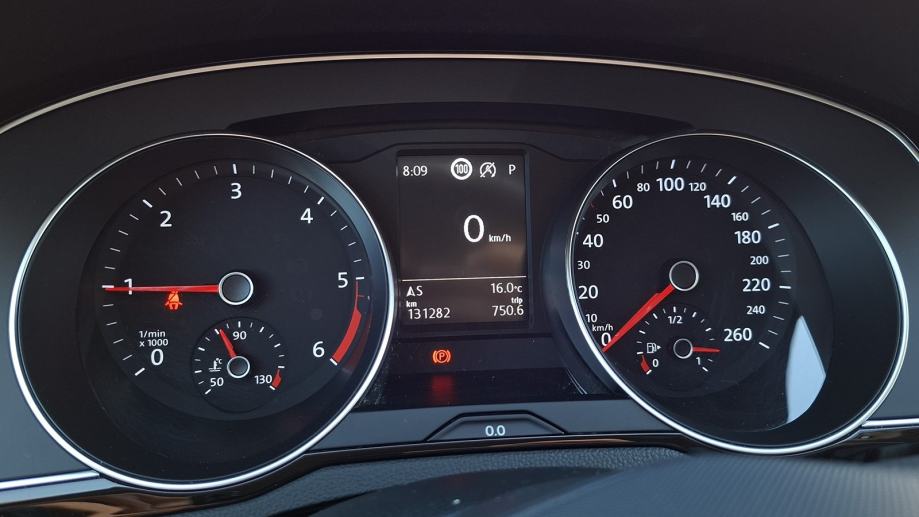 Rabljeno vozilo VW Passat 2.0 TDI DSG, Diesel, fotografija 20