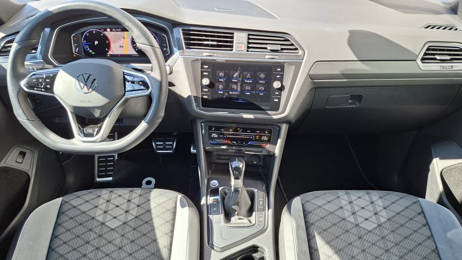 Rabljeno vozilo VW Tiguan 2.0 TDI DSG R-Line, Diesel, fotografija 4