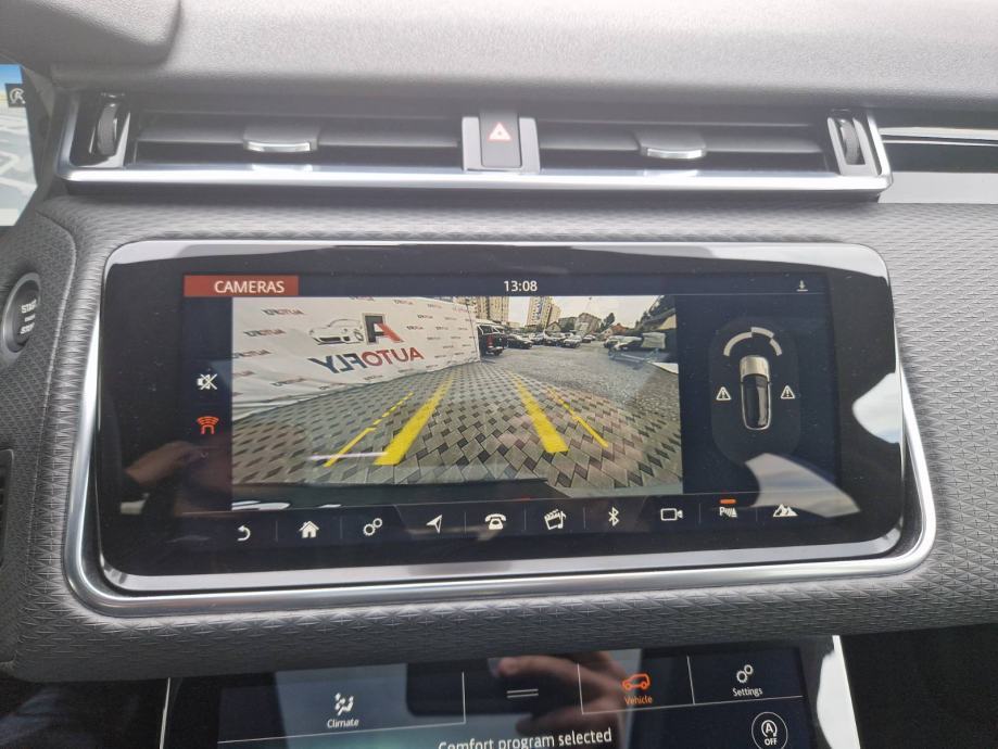 Range Rover Velar 2.0 d R-Dynamic, 240 ks, Panorama, Merdian, Virtual ...
