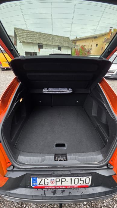 RENAULT ARKANA e tech **RS*** POVIŠENI ĐIP U FULL OPREMI***KAO NOVI, fotografija 9
