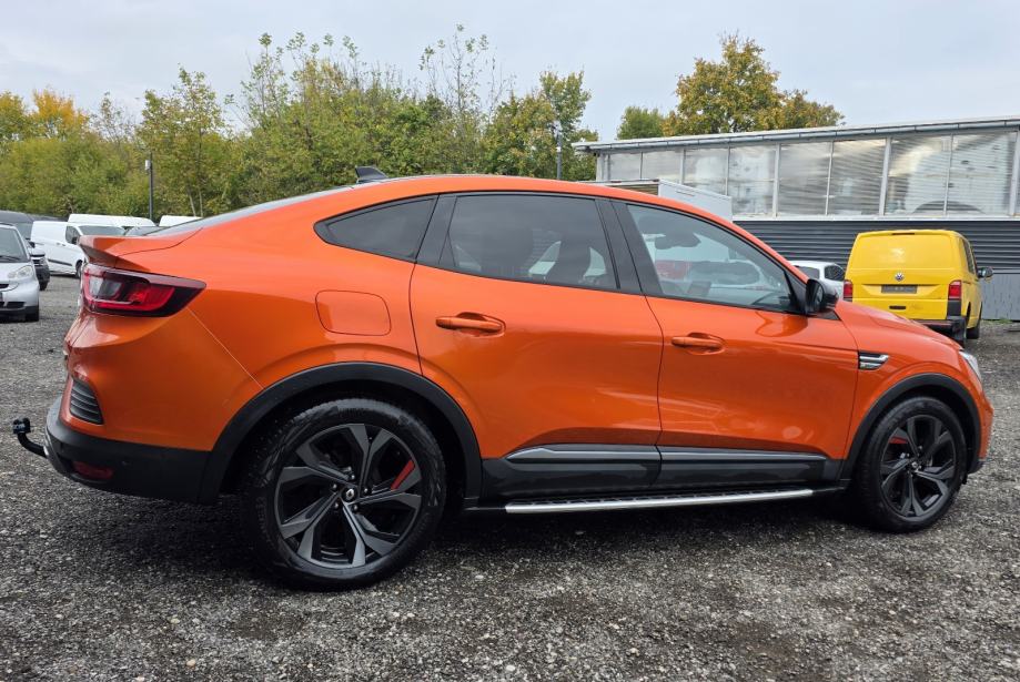 RENAULT ARKANA e tech **RS*** POVIŠENI ĐIP U FULL OPREMI***KAO NOVI, fotografija 17