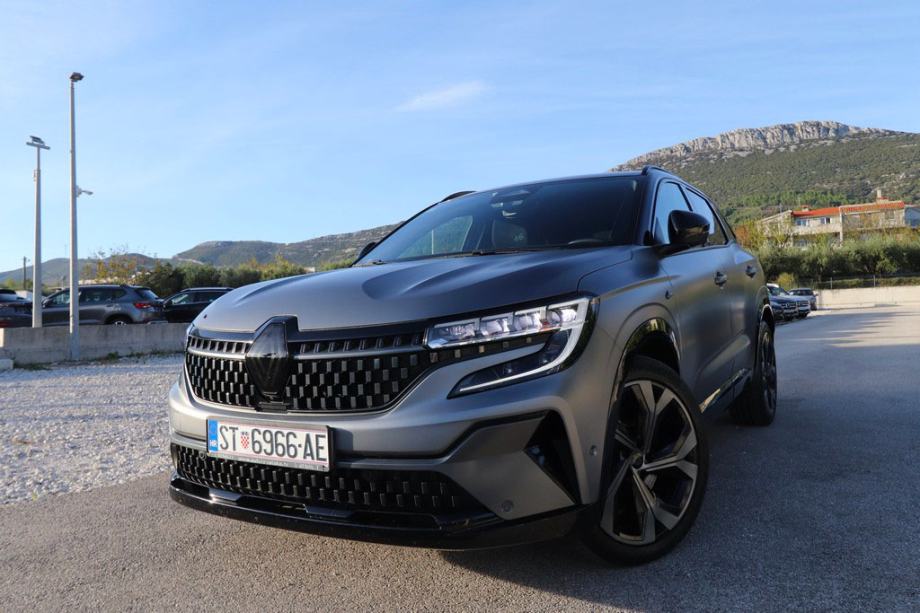 Renault Austral 1.2 E-Tech Hybrid Automatik 4Control Esprit Alpine, fotografija 19
