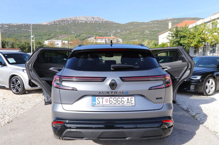 Renault Austral 1.2 E-Tech Hybrid Automatik 4Control Esprit Alpine, fotografija 17