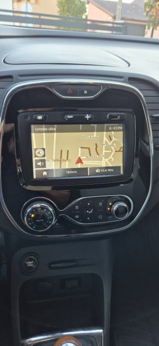 Renault Captur 0.9. 105 tkm, fotografija 9
