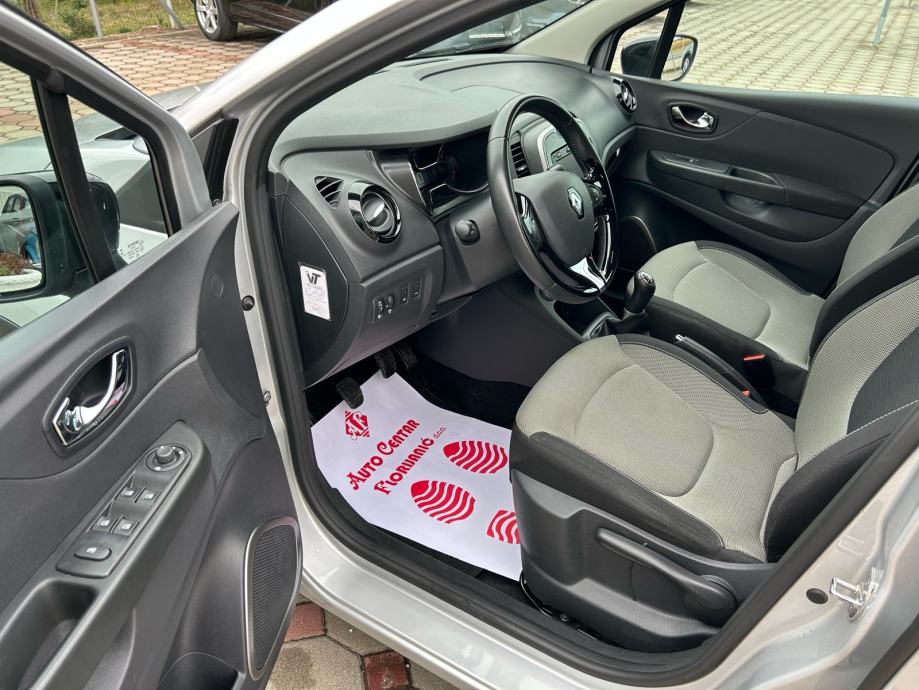 Renault Captur 0.9 TCe 2016.,VELIKI SERVIS, PARK SENZ.,NAVI, CAR PASS, fotografija 12