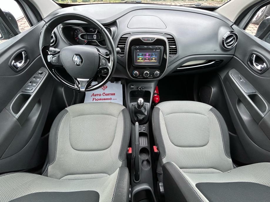 Renault Captur 0.9 TCe 2016.,VELIKI SERVIS, PARK SENZ.,NAVI, CAR PASS, fotografija 9