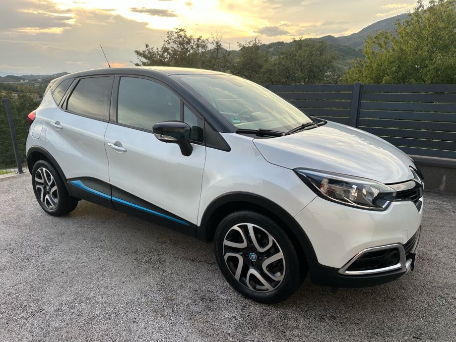 Renault Captur 1.2 TCE - 120ks - REG 09/2027 - DVOBOJAN - ODLIČAN!!, fotografija 2