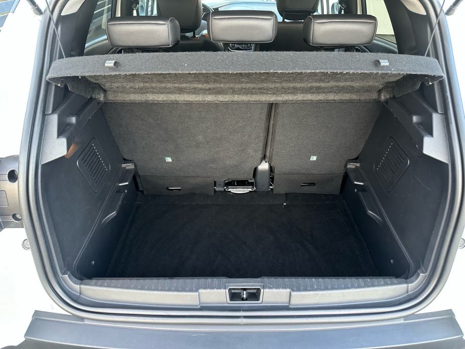 Renault Captur 1.2 TCE - 120ks - REG 09/2027 - DVOBOJAN - ODLIČAN!!, fotografija 15