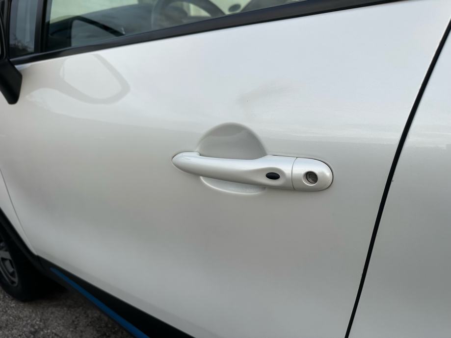 Renault Captur 1.2 TCE - 120ks - REG 09/2027 - DVOBOJAN - ODLIČAN!!, fotografija 18