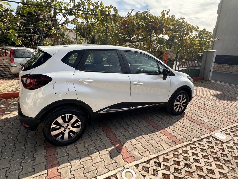 Renault Captur 1.5 dCi 66 kW (90 KS) – 2019. godište – Euro 6, fotografija 4