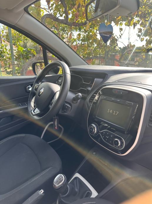 Renault Captur 1.5 dCi 66 kW (90 KS) – 2019. godište – Euro 6, fotografija 12