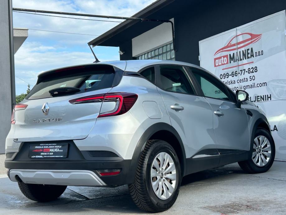 Renault Captur 1.5 dci 85KW 2021G.NOVI MODEL LED TOP STANJE SERVISNA, fotografija 6