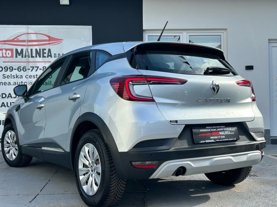 Renault Captur 1.5 dci 85KW 2021G.NOVI MODEL LED TOP STANJE SERVISNA, fotografija 5