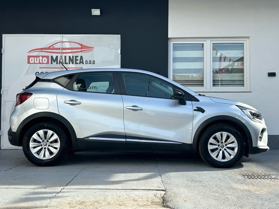 Renault Captur 1.5 dci 85KW 2021G.NOVI MODEL LED TOP STANJE SERVISNA, fotografija 7