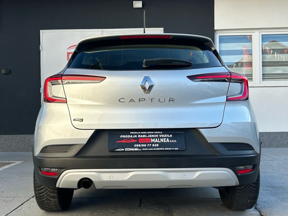 Renault Captur 1.5 dci 85KW 2021G.NOVI MODEL LED TOP STANJE SERVISNA, fotografija 14