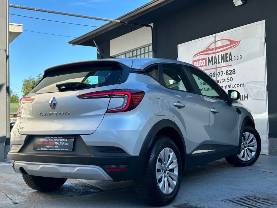 Renault Captur 1.5 dci 85KW 2021G.NOVI MODEL LED TOP STANJE SERVISNA, fotografija 6
