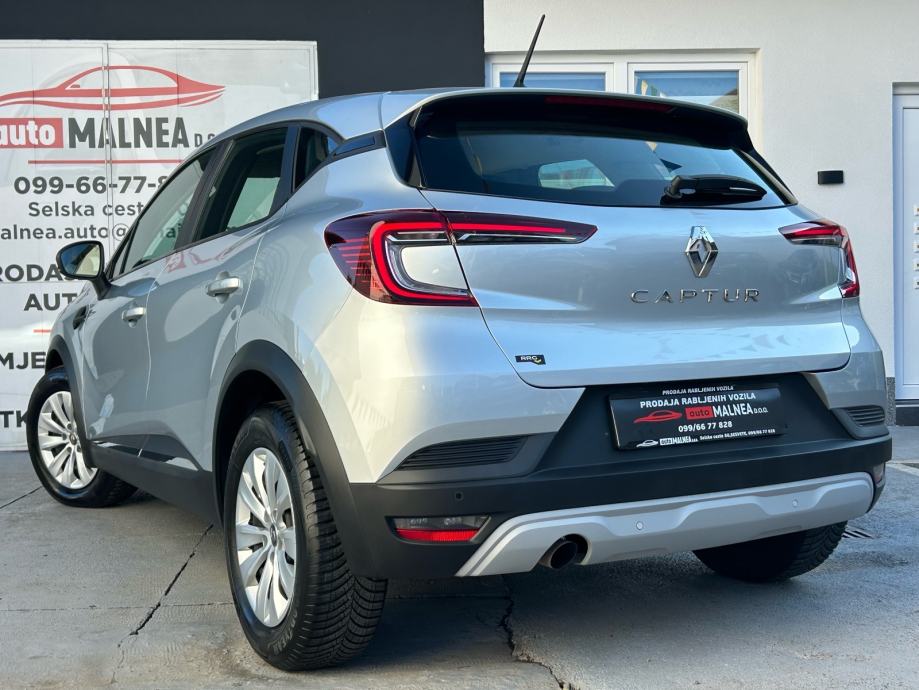 Renault Captur 1.5 dci 85KW 2021G.NOVI MODEL LED TOP STANJE SERVISNA, fotografija 5