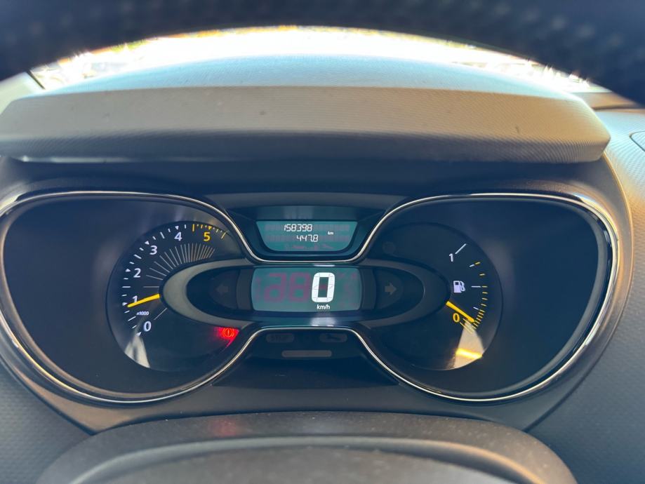 Renault Captur 1,5 dCi Dynamique 2013.; 90 ks; Aut. klima; Alu felge;, fotografija 11