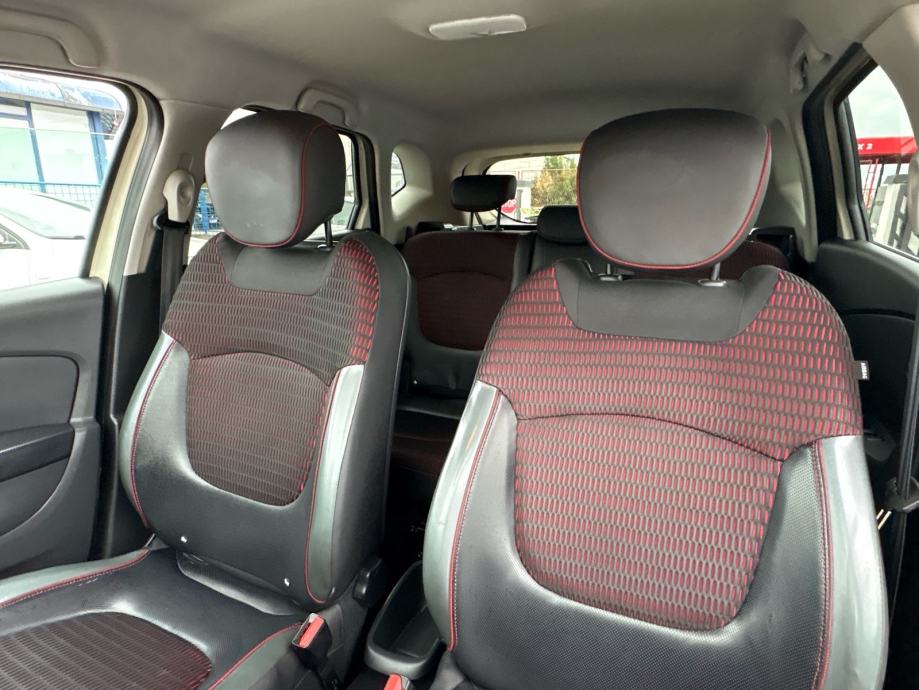 Renault Captur 1,5 dCi Helly Hansen, fotografija 11