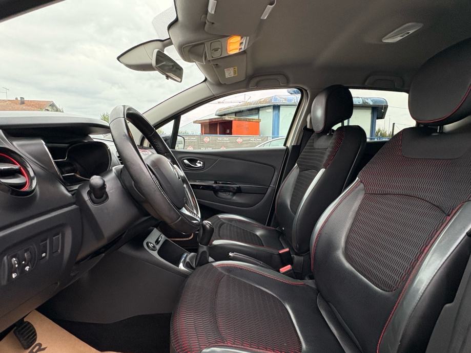 Renault Captur 1,5 dCi Helly Hansen, fotografija 12