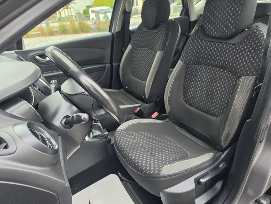 Renault Captur 1.5 dCi INTENS FULL LED NAVI KEYLESS **GARANCIJA**, fotografija 8