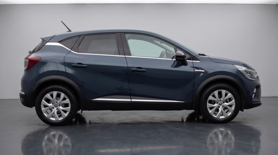 Renault Captur 1,5 dCi INTENS SAMO 70000 KM KAO NOV, fotografija 8