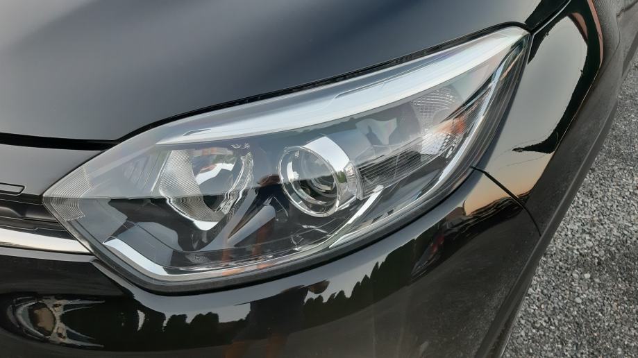 Renault Captur 1.5.DCI-1.VLASNIK-92.000.KM-LED-ALU-JAMSTVO+ZIMSKI SET, fotografija 5