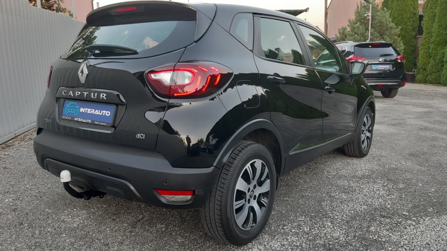 Renault Captur 1.5.DCI-1.VLASNIK-92.000.KM-LED-ALU-JAMSTVO+ZIMSKI SET, fotografija 9