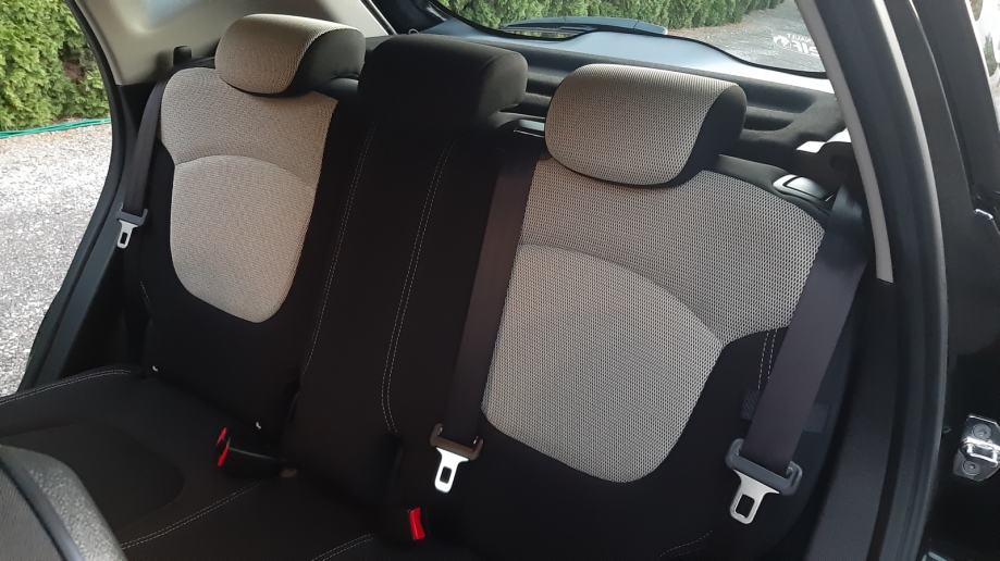 Renault Captur 1.5.DCI-1.VLASNIK-92.000.KM-LED-ALU-JAMSTVO+ZIMSKI SET, fotografija 14