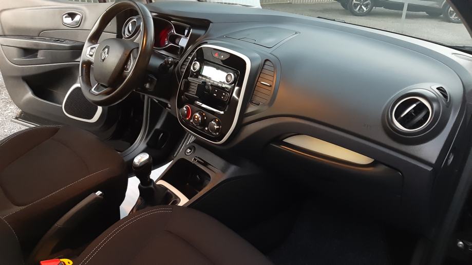 Renault Captur 1.5.DCI-1.VLASNIK-92.000.KM-LED-ALU-JAMSTVO+ZIMSKI SET, fotografija 13