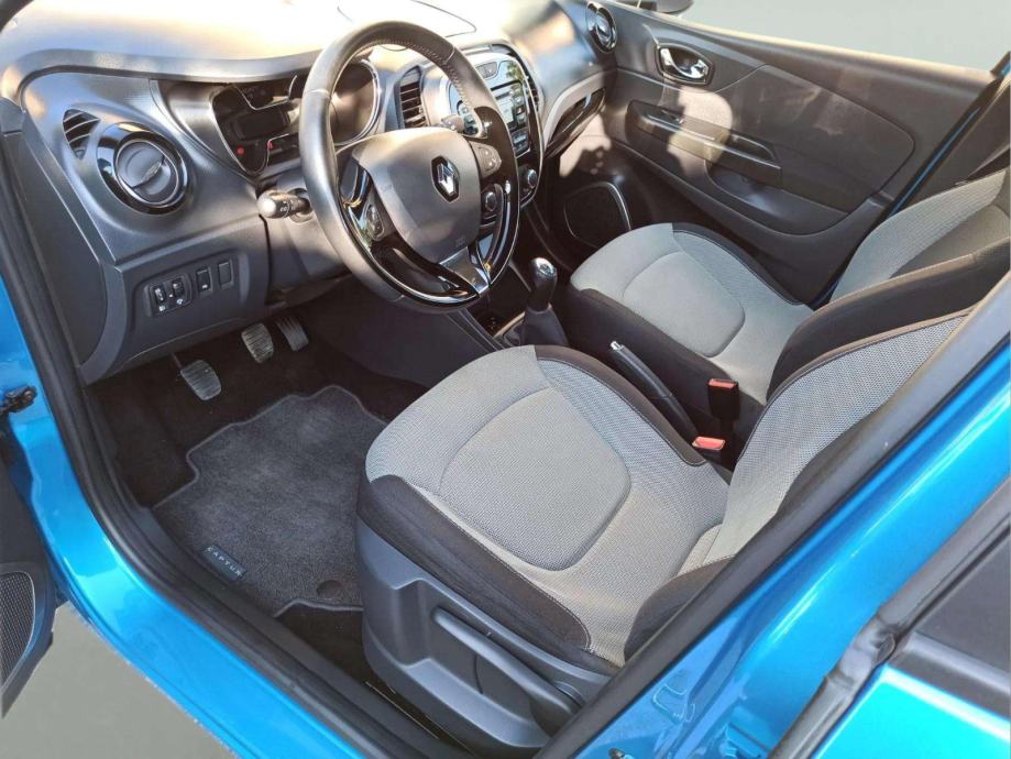 Renault Captur 1.5dCi 90, fotografija 12