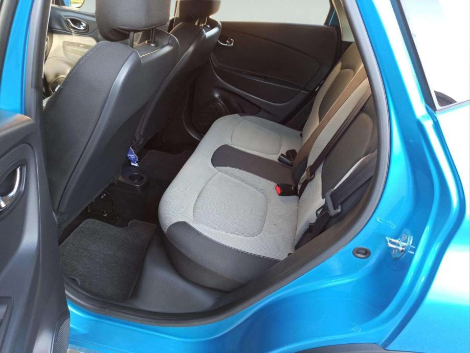 Renault Captur 1.5dCi 90, fotografija 13