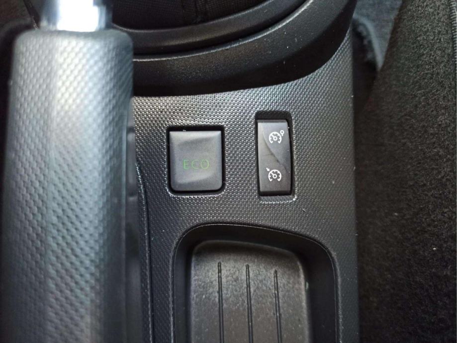 Renault Captur 1.5dCi 90, fotografija 20