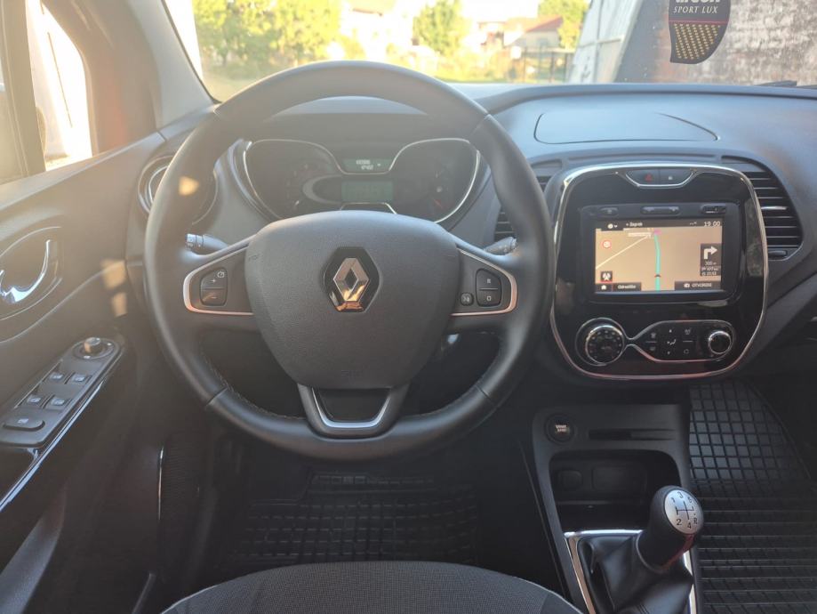 Renault Captur 1.5dci - HR Auto, odlicno stanje!, fotografija 8
