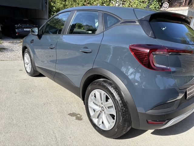 Renault Captur 1.6 E-Tech Hybrid automatik 145KS,REG.1 GOD., fotografija 5
