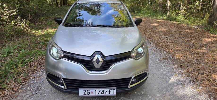 Renault Captur dCi 90 EDC automatik HR auto, fotografija 13
