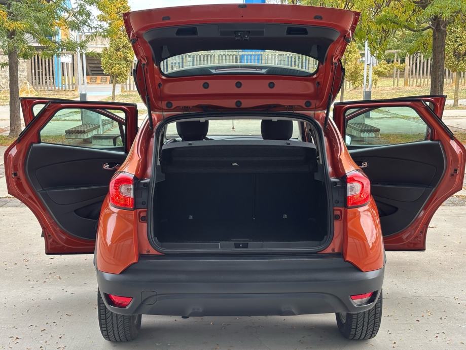 Renault Captur dCi 90, KLIMA, LED, ALU,.....KREDIT, JAMSTVO✅️, fotografija 10