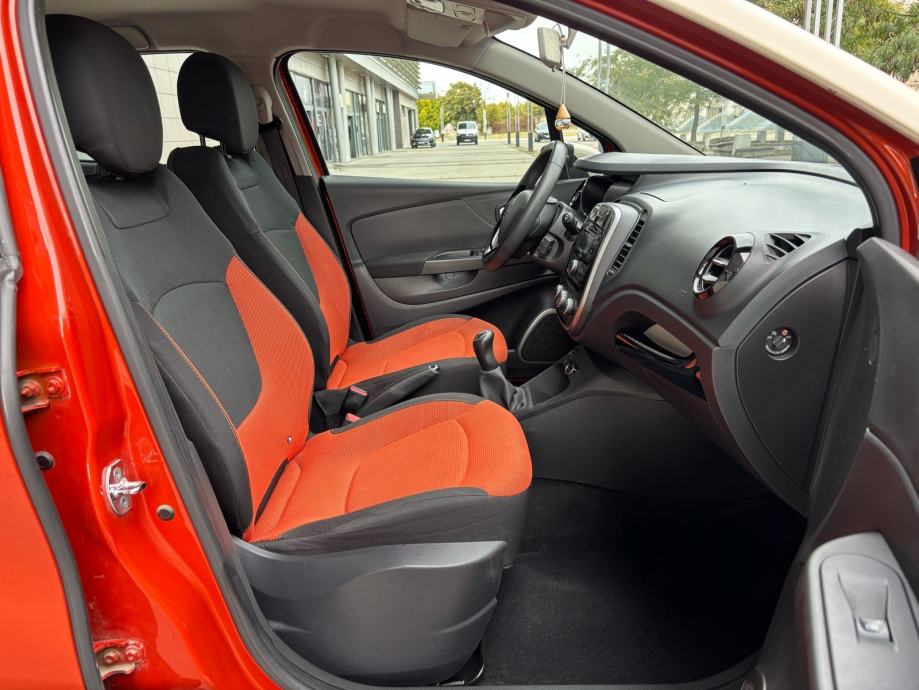 Renault Captur dCi 90, KLIMA, LED, ALU,.....KREDIT, JAMSTVO✅️, fotografija 13