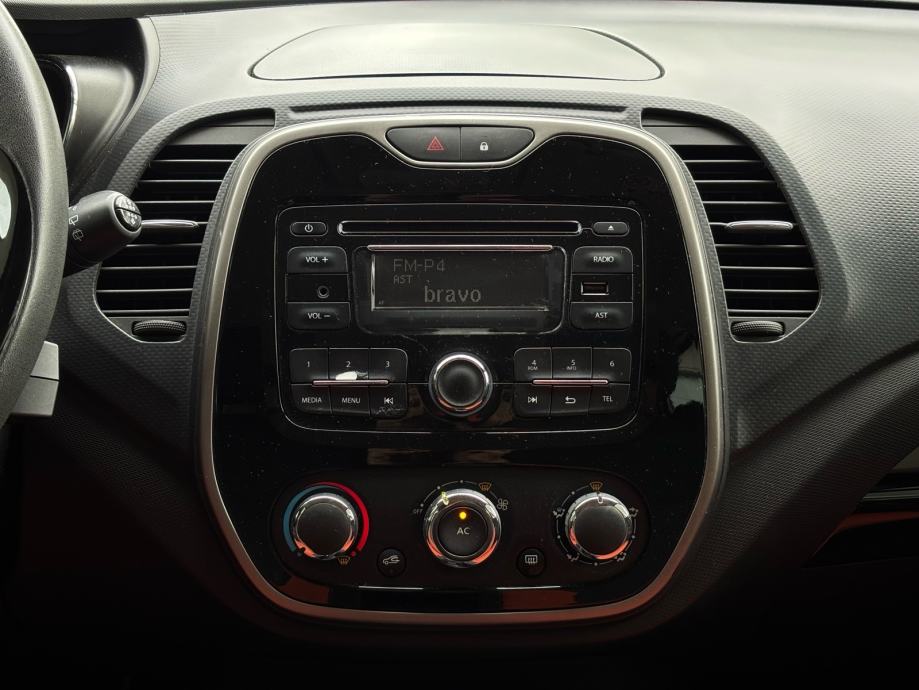Renault Captur dCi 90, KLIMA, LED, ALU,.....KREDIT, JAMSTVO✅️, fotografija 16