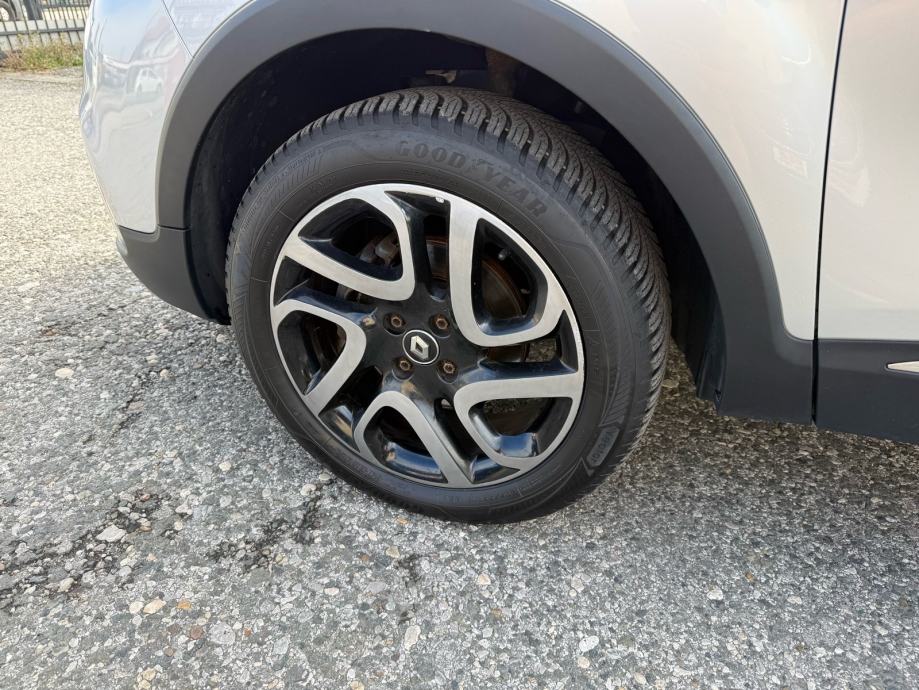 Renault Captur dCi 90 Prestige 2017.g, Full oprema, fotografija 7