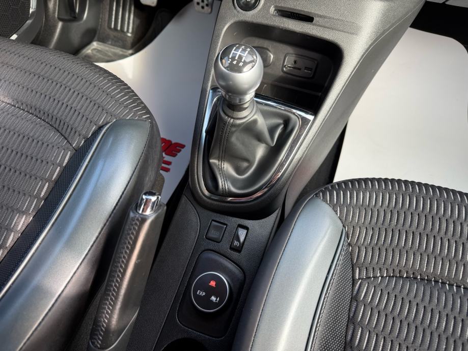 Renault Captur dCi 90 Prestige 2017.g, Full oprema, fotografija 17