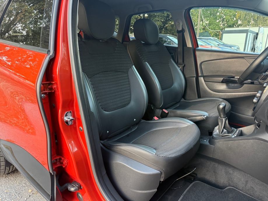 Renault Captur dCi 90 LUXE-NAVI-TEMP.-R. KAMERA—AUT. KLIMA-ALU 17, fotografija 20