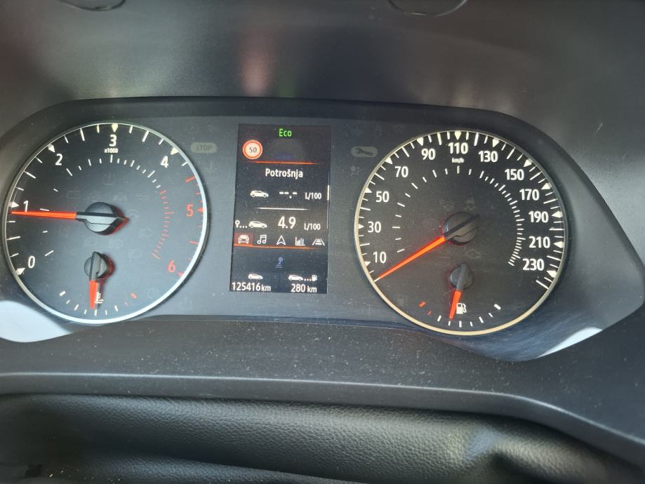 Renault Captur dCi, fotografija 8