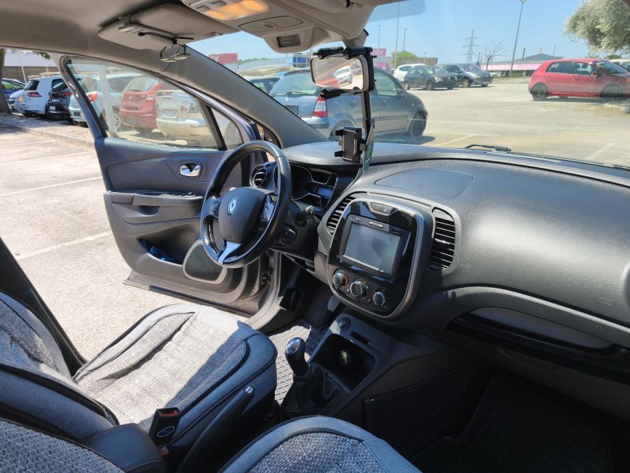 Renault Captur dCi, fotografija 11