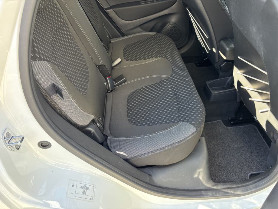 Renault Captur *Intens* TCe 120 AUTOMATIK 90 000 tkm "KAO NOV", fotografija 10