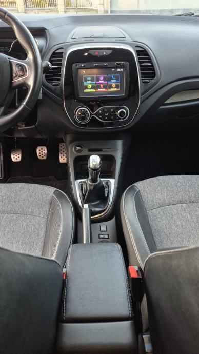 Renault Captur Intense, 10/2017 Facelift, reg. 04/27, bez ulaganja, fotografija 10